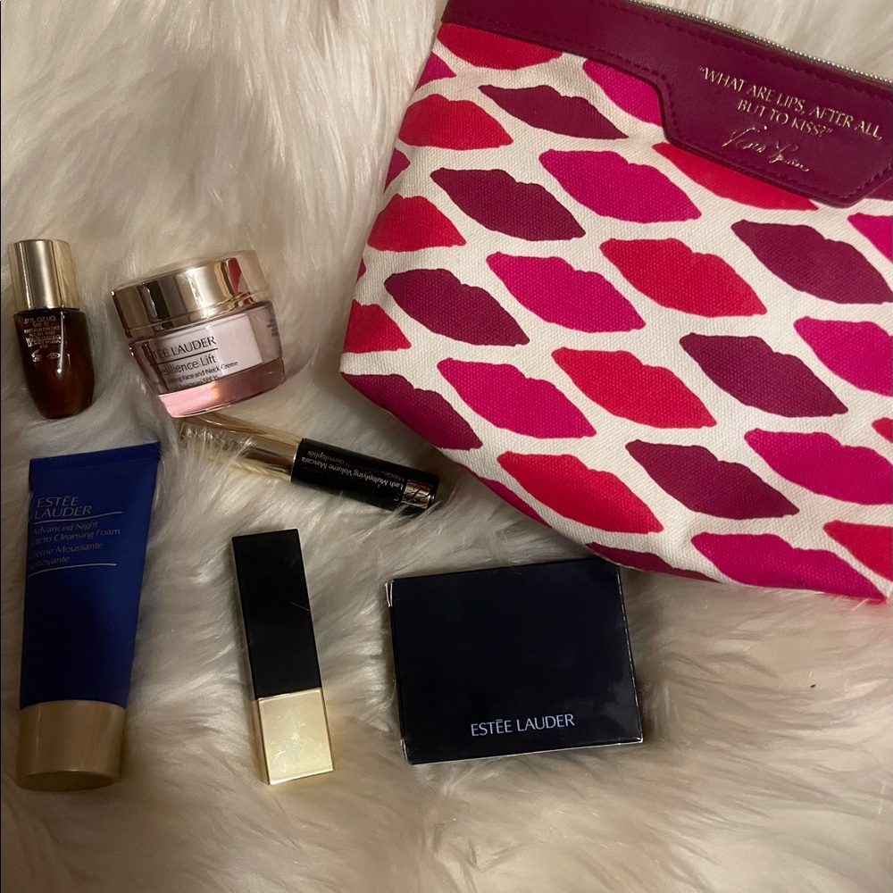 7 Piece Estee Lauder Skin & Makeup Kit.